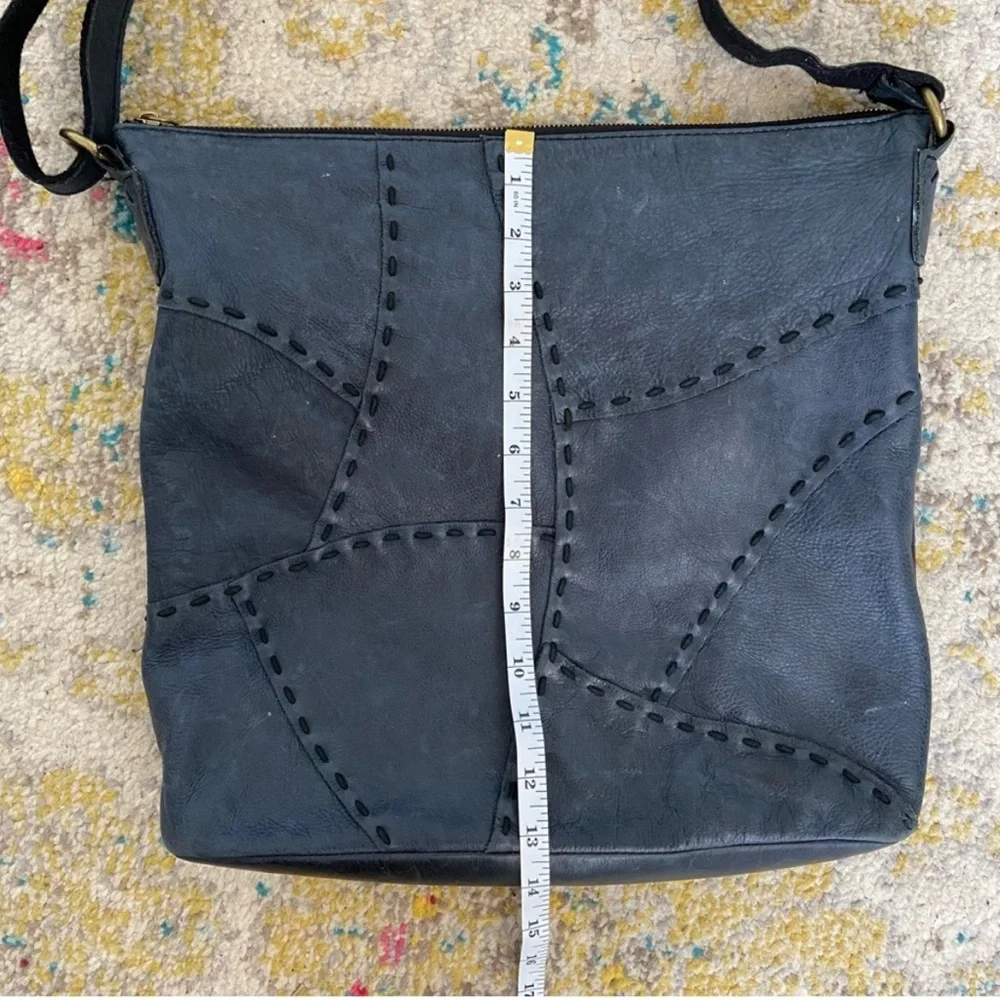Lucky Brand Navy Blue Patchwork Leather Bag Crossbody Strap - Picture 4 of 9